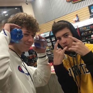 Meet your Posher, Eric